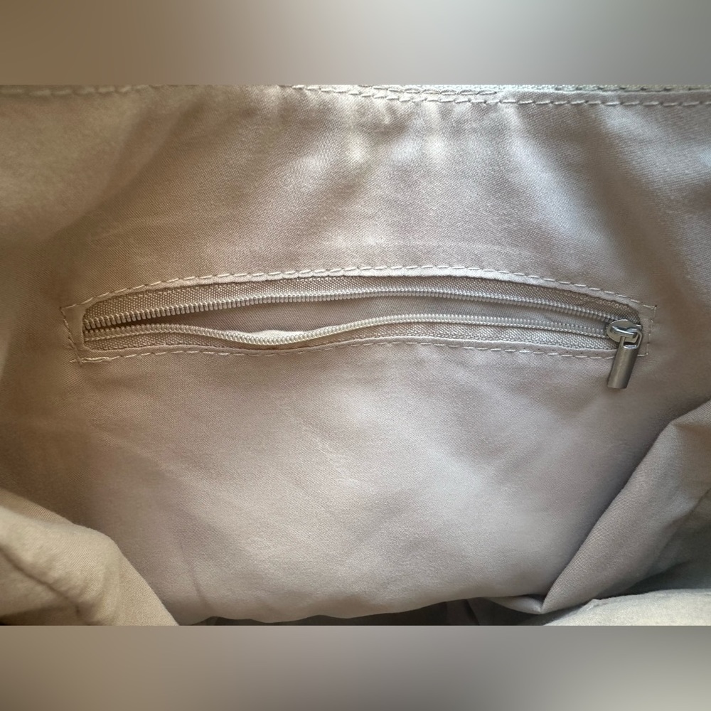 Cute bag great condition 💖 - Picture 12 of 16